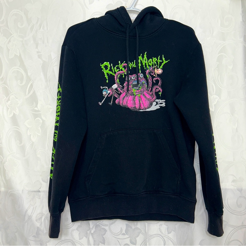Rick and Morty Exclusive Cartoon Network Graphic Casual All Black Hoodie